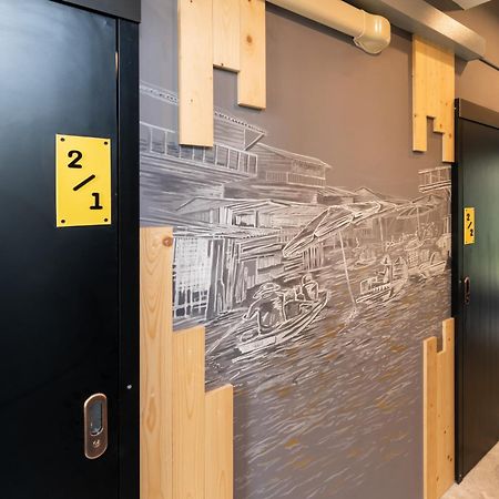 Lobsuek Hostel Банкок Екстериор снимка