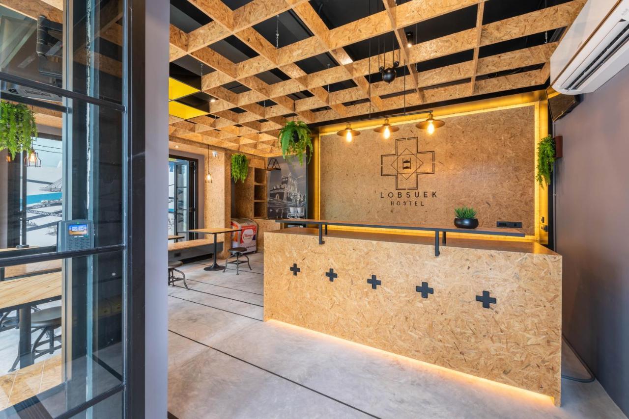 Lobsuek Hostel Банкок Екстериор снимка