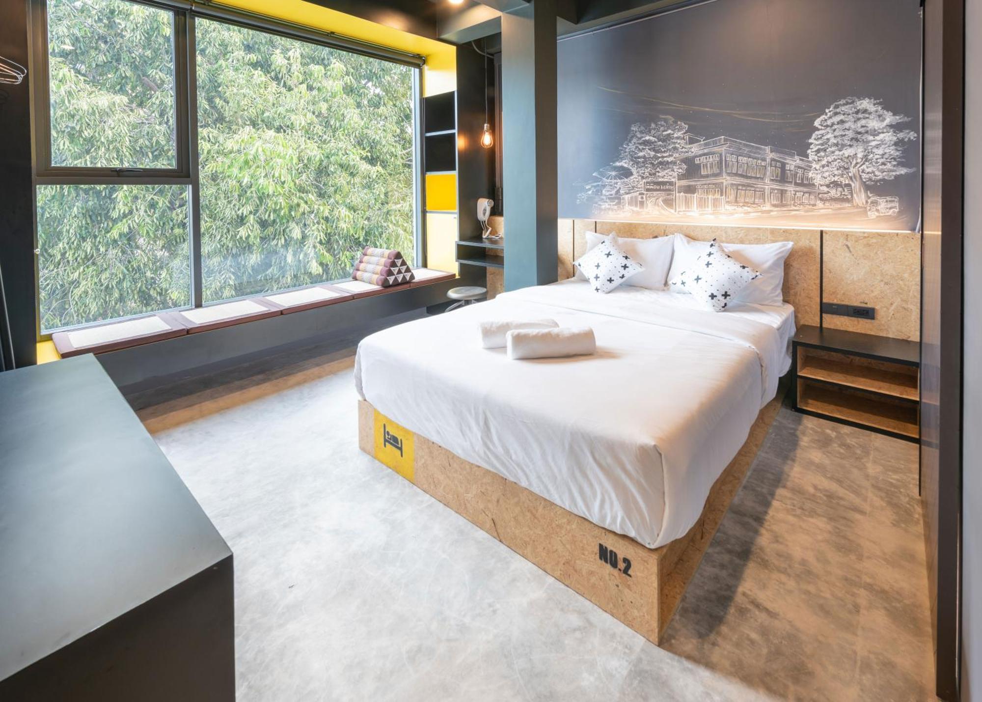 Lobsuek Hostel Банкок Екстериор снимка