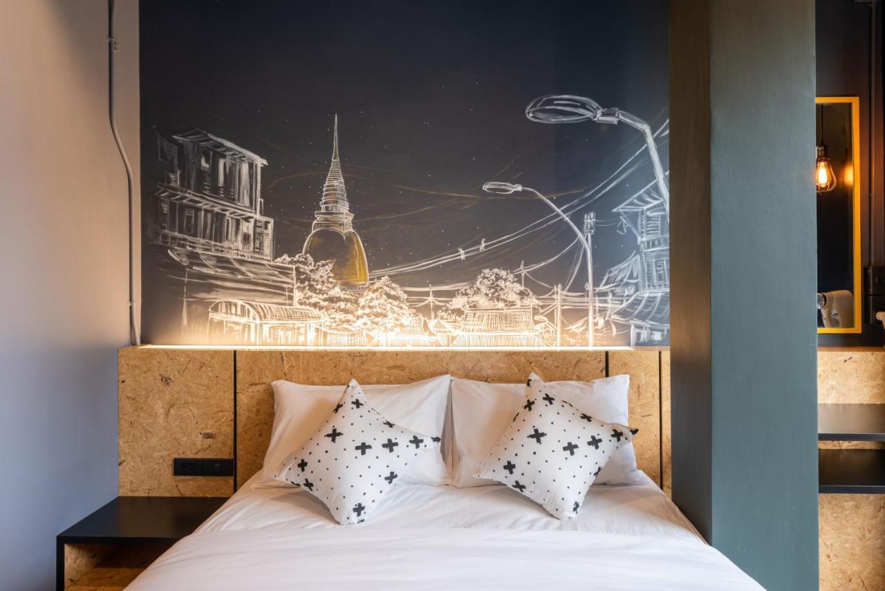 Lobsuek Hostel Банкок Екстериор снимка